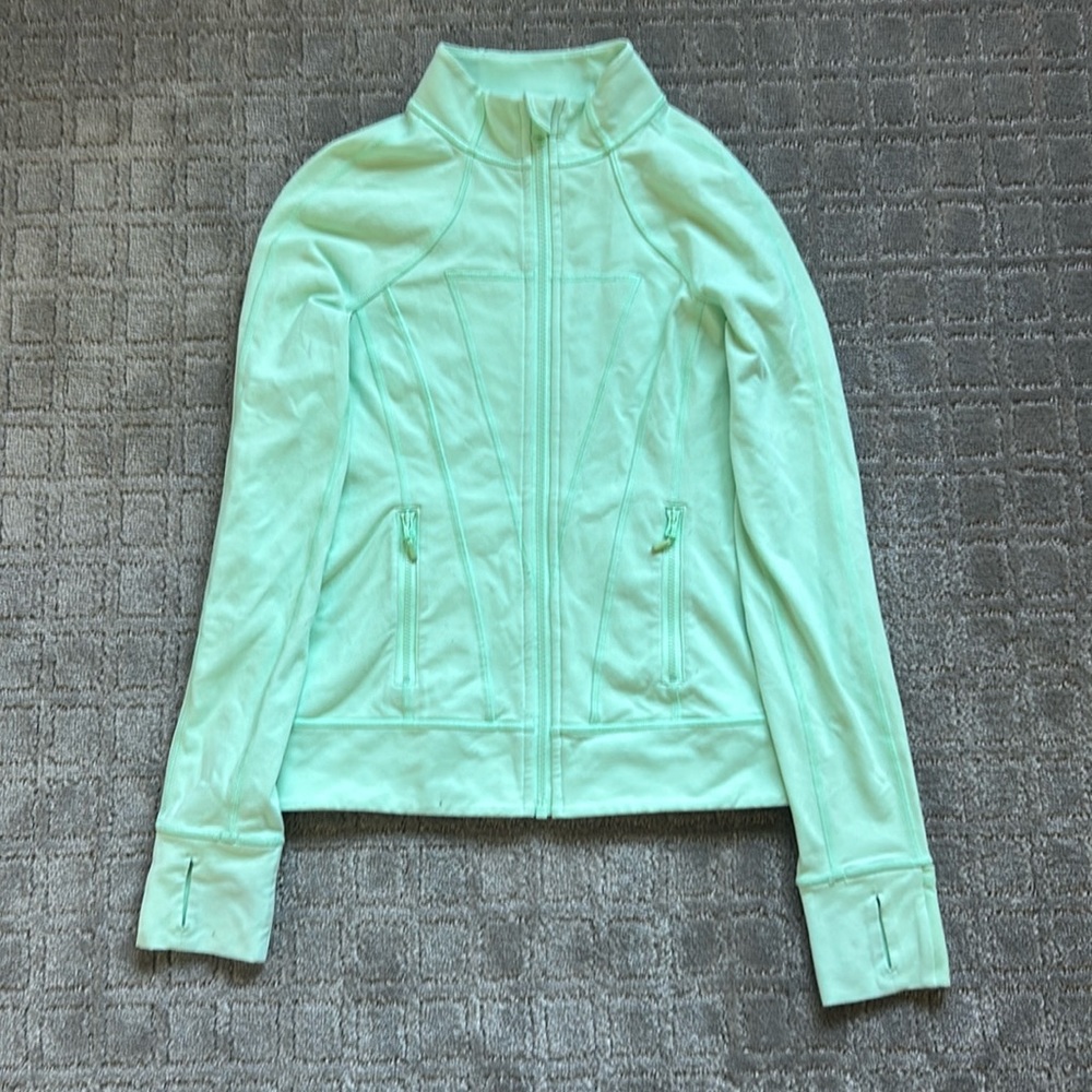Mint Ivivva zip up jacket